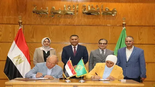 محافظ القليوبية يشهد توقيع عقد...
