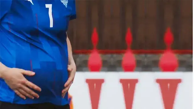 ماذا يحدث في حالة حمل لاعبة في...
