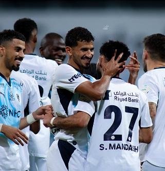 الهلال يكتسح الفيحاء بثلاثية و...