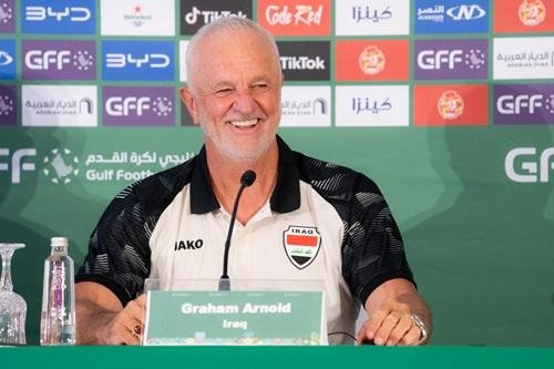 مدرب العراق: ملعب افتتاح خليجي 27 لا يليق ببطولة كبرى
