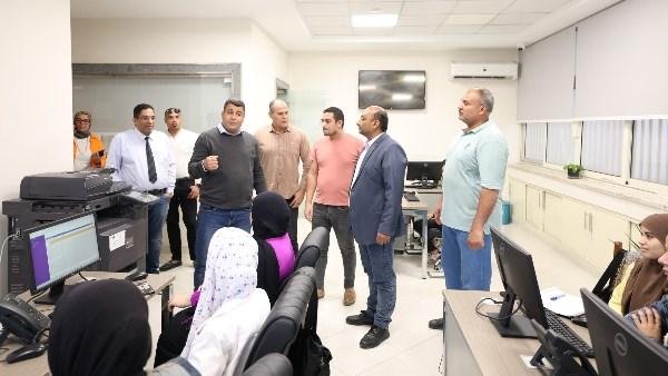 رئيس صرف الإسكندرية يتفقد غرف العمليات المركزية لمتابعة الاستعداد للنوات