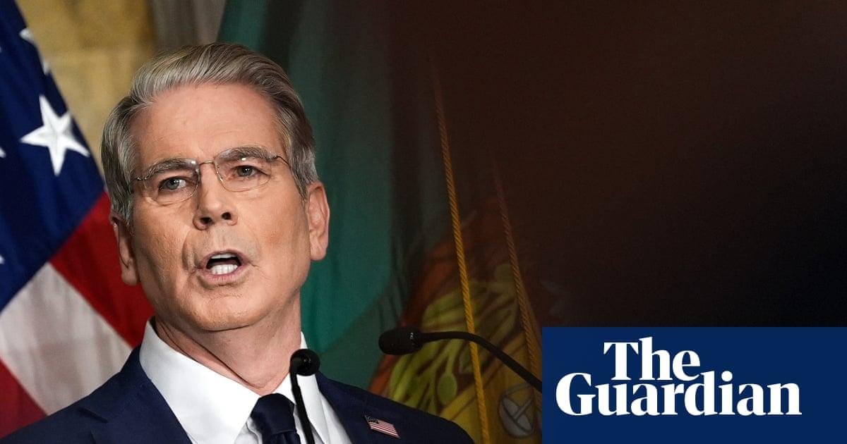 ‘Inept, incompetent, craven’:...