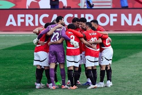 شوط أول سلبي بين مصر وأنجولا