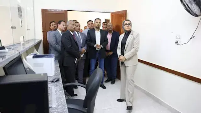 محافظ الوادي الجديد تتابع جاهز...