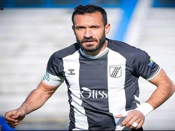 الصفاقسي يرفض عرض الأهلي بنغازي لضم علي معلول