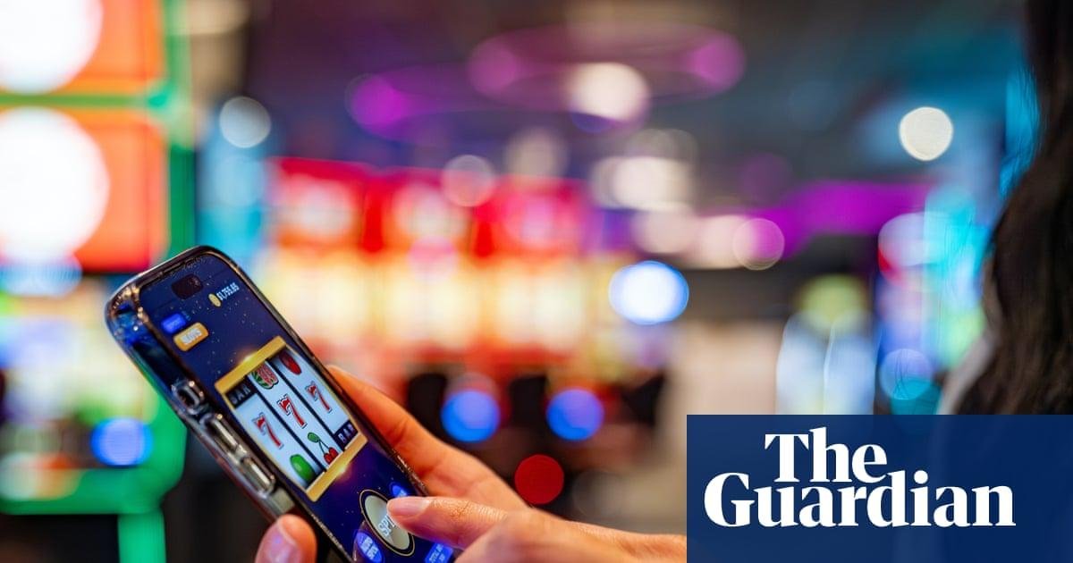 Online bookies accused of UK p...