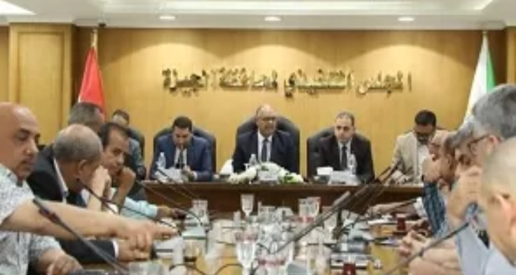 أصحاب المحال العامة بالجيزة ينتظرون تيسيرات في إجراءات التراخيص