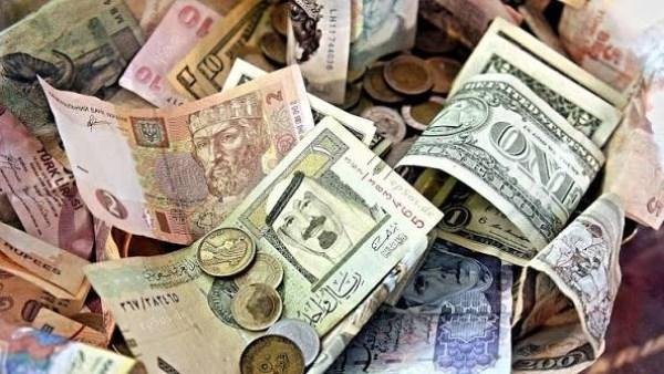 آخر تطورات أسعار الدولار والعملات الأجنبية والعربية مقابل الجنيه