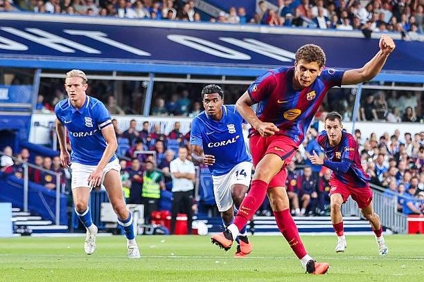 ماركا: مباراة الأهلي وبرشلونة...