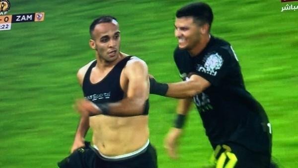 إبراهيم فايق: بعد انتقادات واقعة ناصر منسي.. عرضت لقطة لاعب الأهلي واتوقف 6 شهور