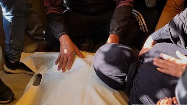 استشهاد فلسطينيين اثنين برصاص وقصف الاحتلال الإسرائيلي على قطاع غزة
