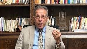 نقيب الأطباء يطالب بزيادة نسبة قبول طلاب التعليم الدولي بالجامعات الحكومية