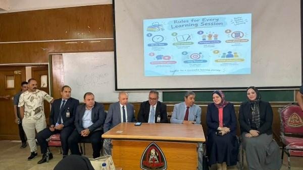 عميد طب الزقازيق يرحب بالطلاب الجدد ويؤكد دعمهم خلال الدراسة