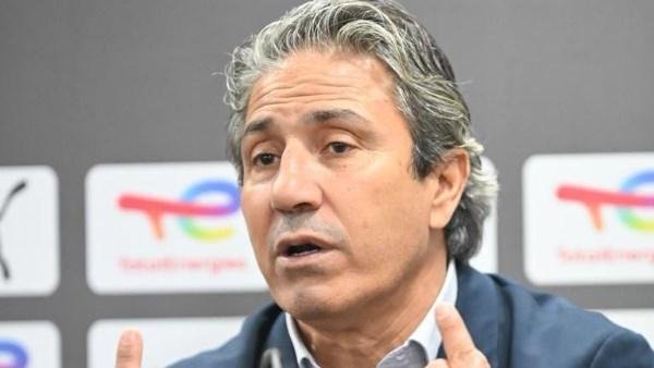 بعد رحيل أحمد سامي.. الكوكي يصل القاهرة خلال ساعات لقيادة المصري البورسعيدي