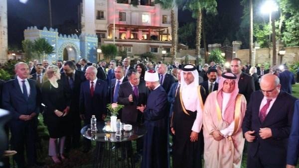 وزير الأوقاف عن احتفال السفارة العراقية بيوم السيادة: يوم خالد في وجدان كل عربي.. صور