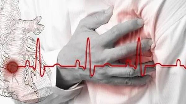 استشاري أوعية دموية يحذر من تأثير التوتر والسكري على القلب