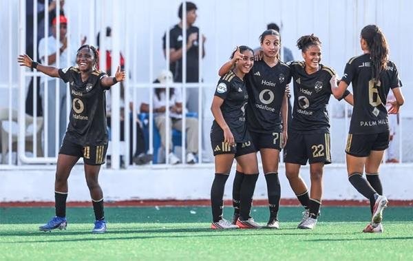 الأهلي يهزم الزمالك 6-0 في قمة دوري السيدات