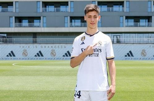 تقارير: ريال مدريد يجدد عقد أردا جولر حتى 2031
