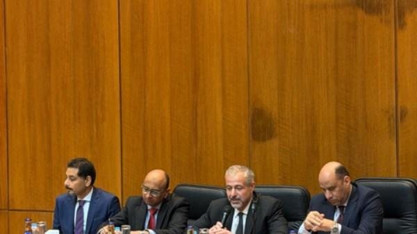 وزير العمل: نولي اهتماما بتطوير التعاون مع الأردن والتنسيق مع الجالية المصرية