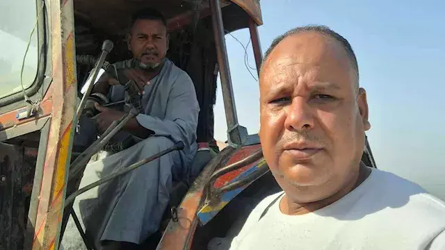 صرف أجور متأخرة وحماية 30 عامل...