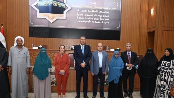 محافظ جنوب سيناء يشهد قرعة اختيار الفائزين بالتأشيرات الإضافية للحج