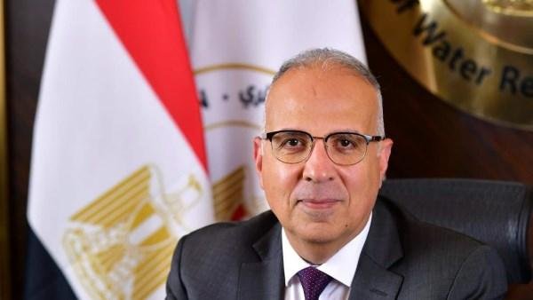 وزير الري يؤكد حرص الوزارة على تطبيق أحدث الأساليب العلمية في حماية السواحل