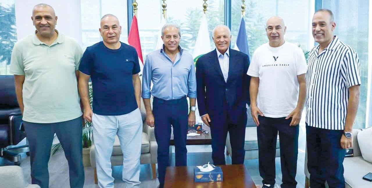 عزومة غداء من هاني أبو ريدة للتوأم في منزله بحضور الدرندلي وأعضاء المجلس