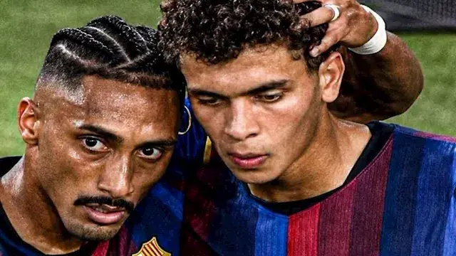 صورة.. رافينيا يحتفي بحمزة عبد...