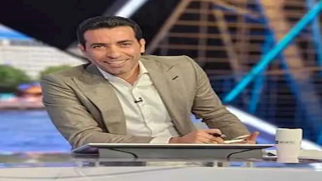"مفيدة لعموتة".. هدية خاصة من أبو تريكة لمقدم الاستوديو التحليلي في بي إن سبورتس