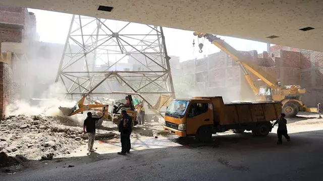 صور.. جولة ميدانية مفاجئة لوزيرة التنمية المحلية بحلوان والمعصرة