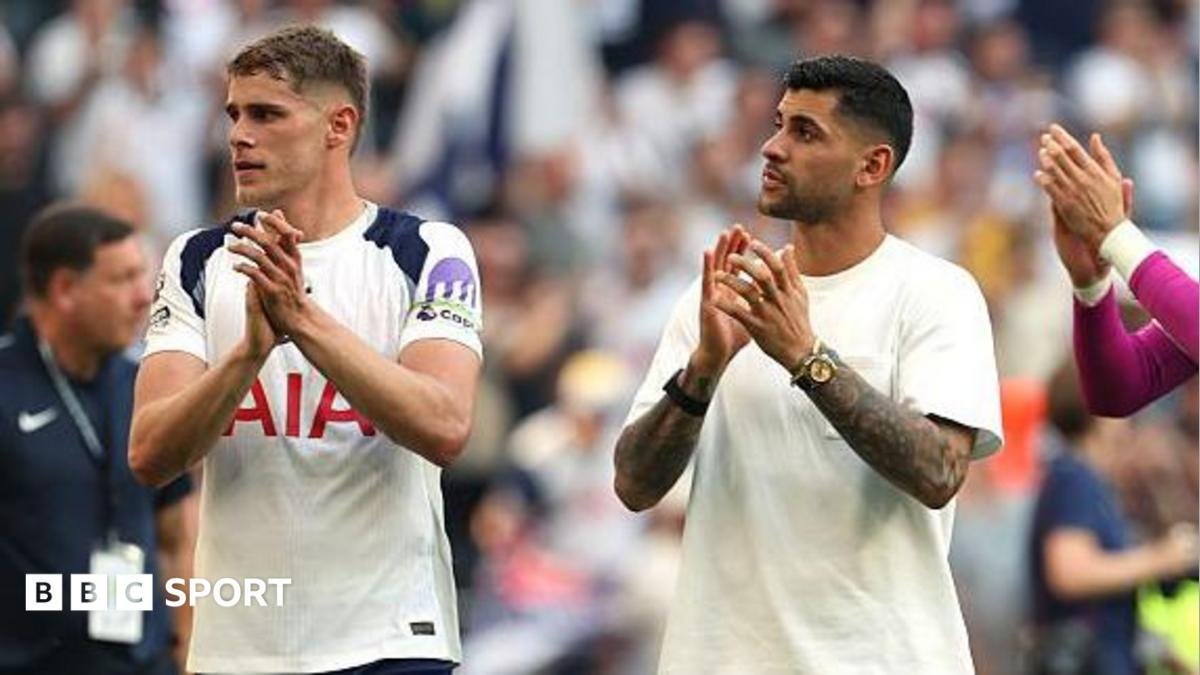 Romero reflects on Spurs stay...