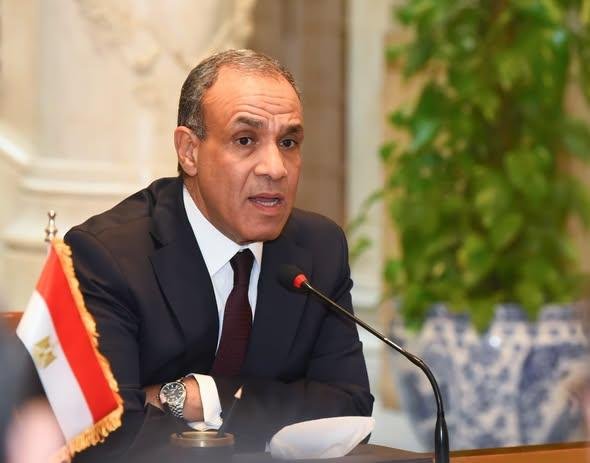 وزير الخارجية: الطلاب المتفوقون يمثلون ثروة قومية وركيزة أساسية في بناء المستقبل
