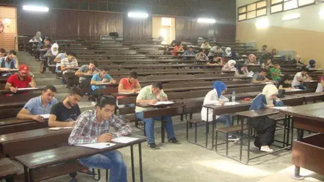 تنطلق الأسبوع المقبل.. هل تضاف امتحانات الميدتيرم للمجموع؟