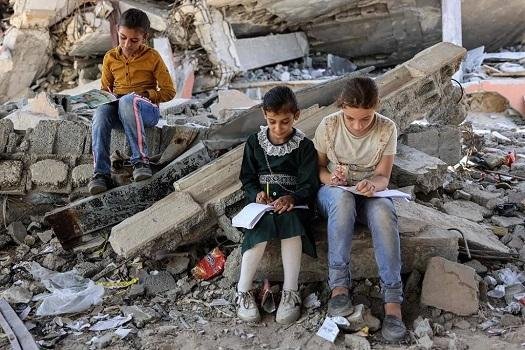 غزة بعد 3 سنوات.. محاولة لاستعادة التعليم وسط الدمار