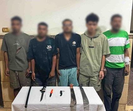 ضبط 6 أشخاص في مشاجرة بالأسلحة...