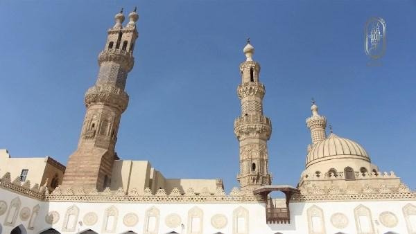 اليوم.. ملتقى التفسير بالجامع الأزهر يناقش الحديث عن وجوه الإعجاز عن حاسة البصر
