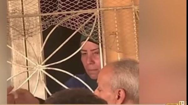 فاتن عبد المعبود ترصد سوء معاملة المواطنين في التأمين الصحي بالهرم