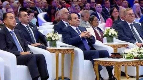 نشأت الديهي: مصر تدخل عهدا جديدا في التعدين وبردية تورين تكشف عظمة أجدادنا القدماء