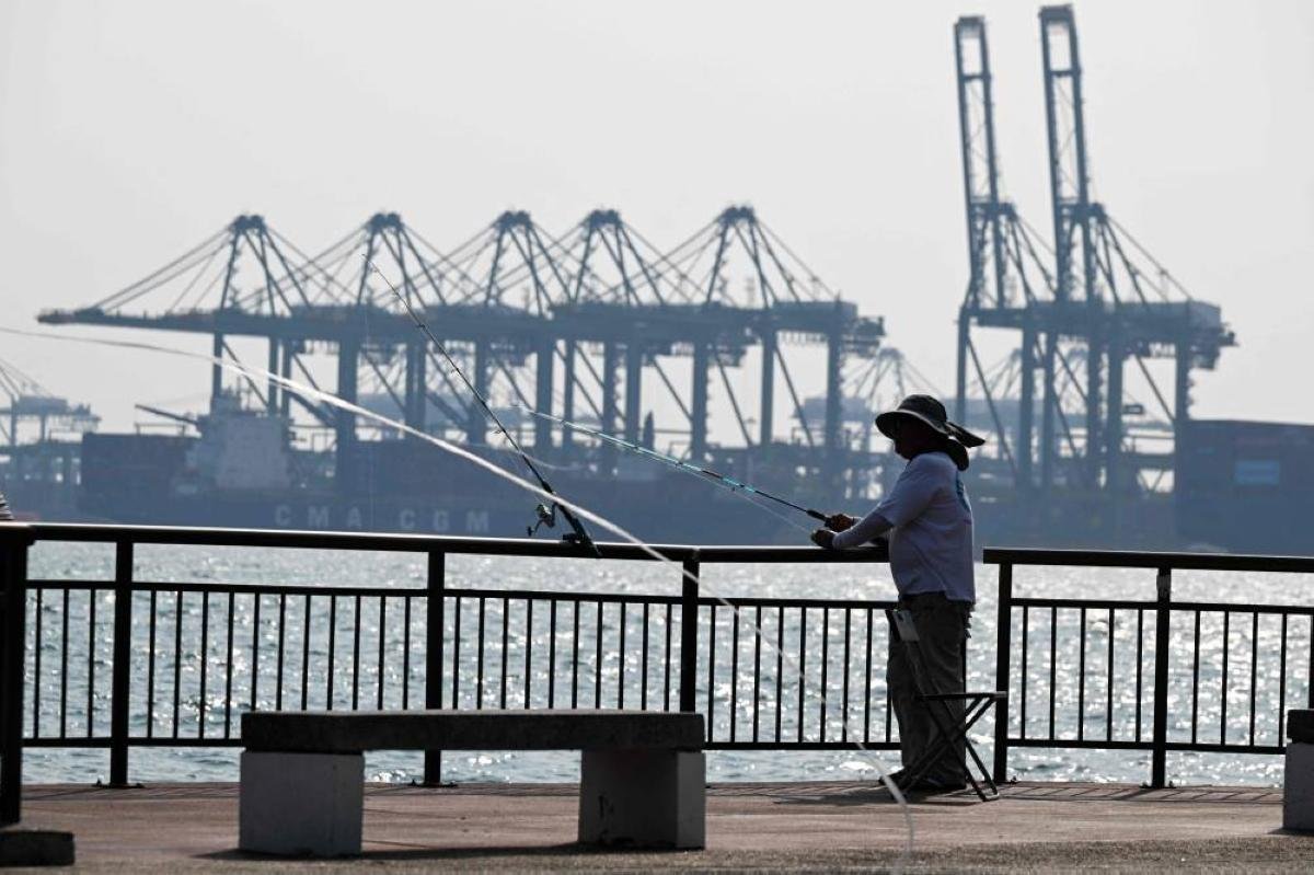 Singapore economists see 2026...