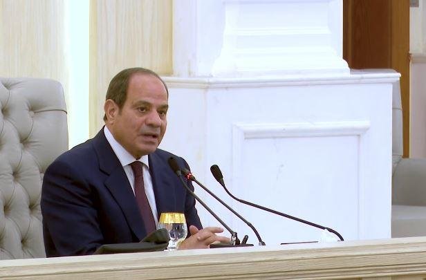 الرئيس السيسي: أعلم يقينًا أن الأعباء المعيشية تثقل كاهل الأسر المصرية.. وأقدر صبركم وتحملكم