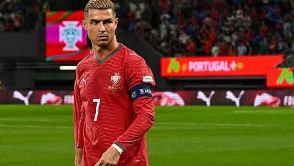 إيقاف رونالدو 30 يوما لمغادرته معسكر البرتغال عقب خلاف مع المدرب جيسوس