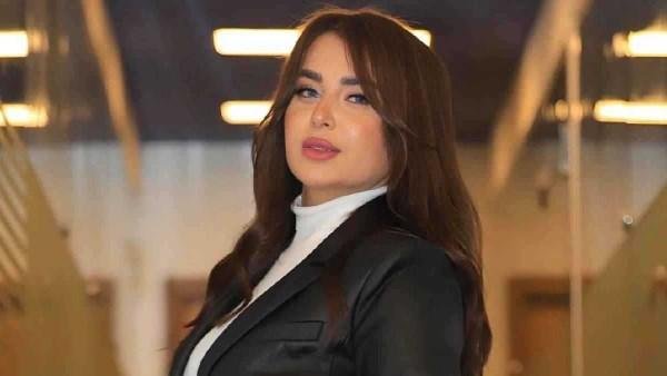 «عبد الناصر محمد هيتابع أنهي فندق؟» .. سهام صالح تنتقد إقامة بعثة الزمالك في فندقين