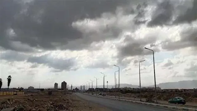 أمطار رعدية تضرب مناطق بالبحر الأحمر.. والأرصاد تكشف موعد انتهائها