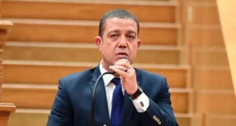 نواب يطالبون بإلغاء قصر اعتماد الإجازات المرضية للطلاب على التأمين الصحي