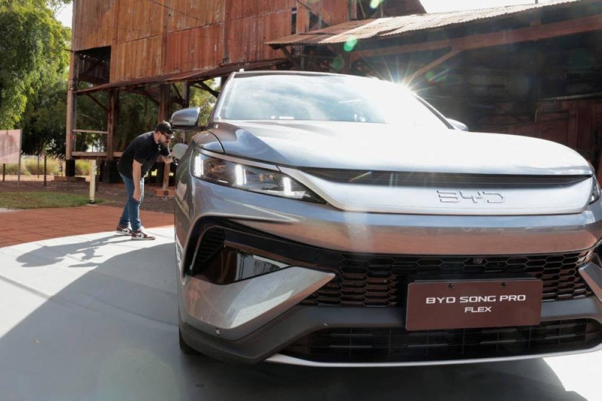Chinese car sales are booming...
