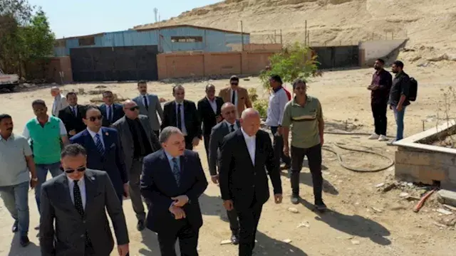 النيابة العامة تُخلي ساحة مركب...