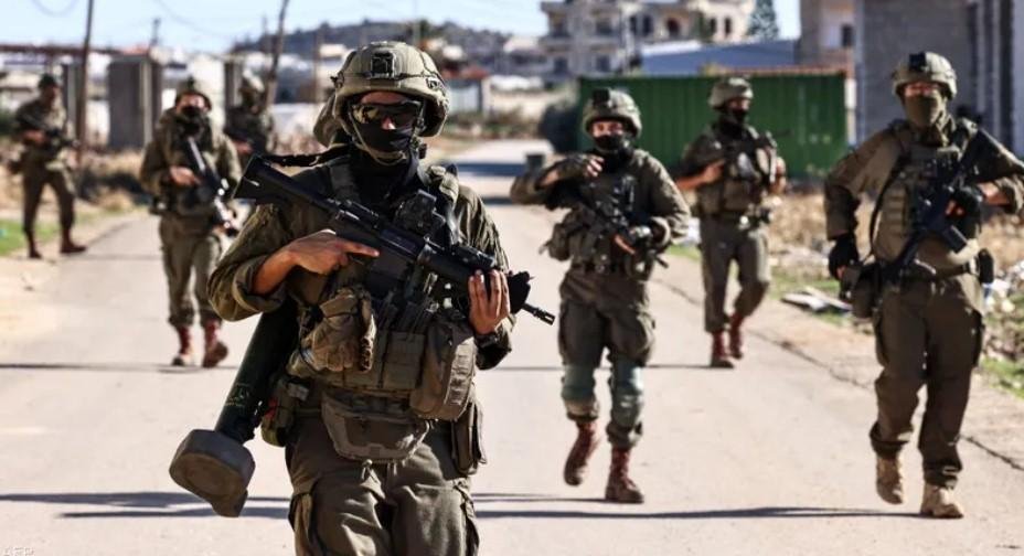 الضفة.. جيش الاحتلال الإسرائيلي يحاصر 47 عائلة فلسطينية بطوباس لليوم الخامس