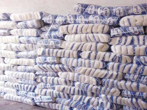الحكومة تسمح بتصدير السكر «الف...