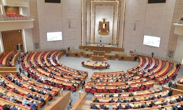 مجلس النواب يوافق بالأغلبية وقوفا على قرار التفويض لرئيس الجمهورية بدعم السعودية والدفاع عنها