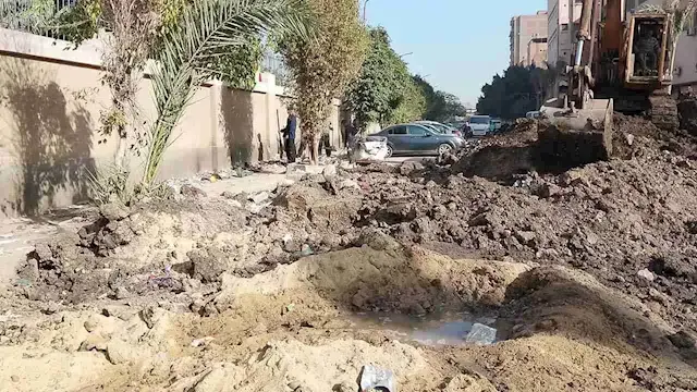 طوارئ في شبرا الخيمة لإصلاح هبوط أرضي بشارع كريستال عصفور -صور